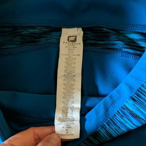 Fabletics crop leggings, sz S - Picture 4 of 4